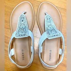 Torrid t-strap stretch rhinestone sandals size 10